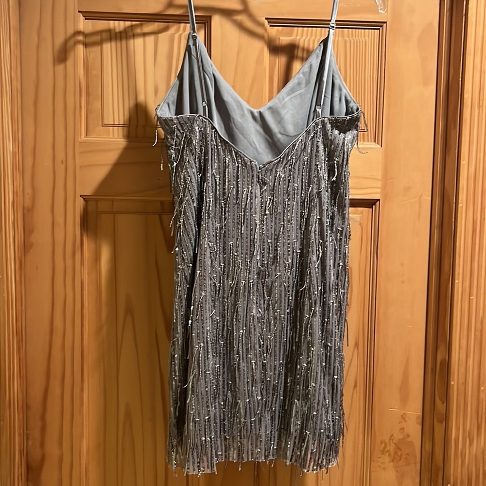 Dress - Picture 2 of 4